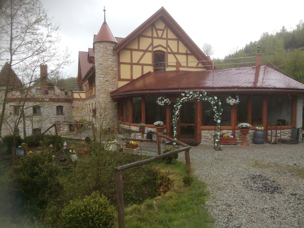 Bed and Breakfast Zbójna Debra Golejów Exterior foto